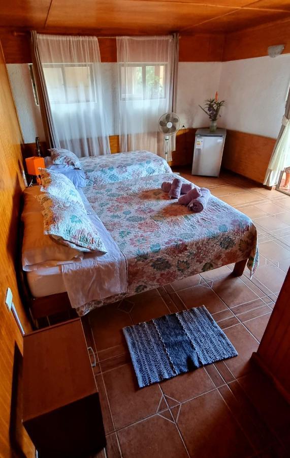 Cabanas Keuhenua Ханга Роа Екстериор снимка