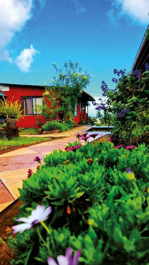 Cabanas Keuhenua Ханга Роа Екстериор снимка