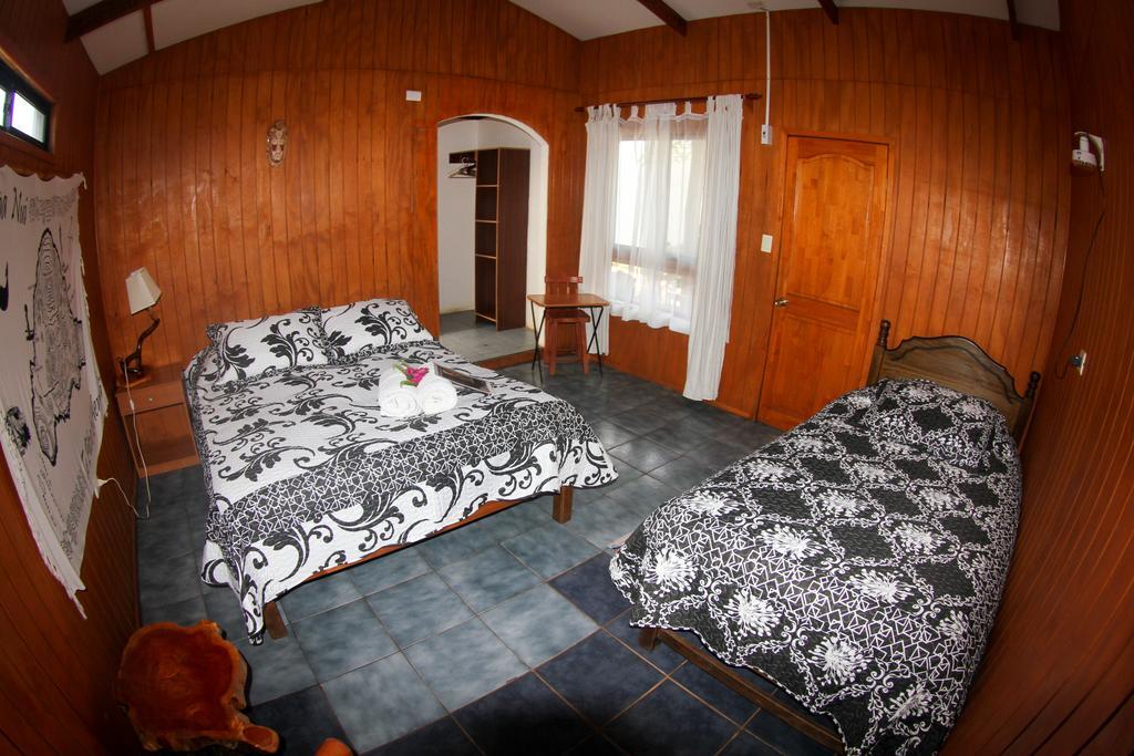 Cabanas Keuhenua Ханга Роа Екстериор снимка